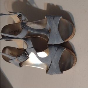Michael by Michael kors blue wedged sandal size 9 and 1/2